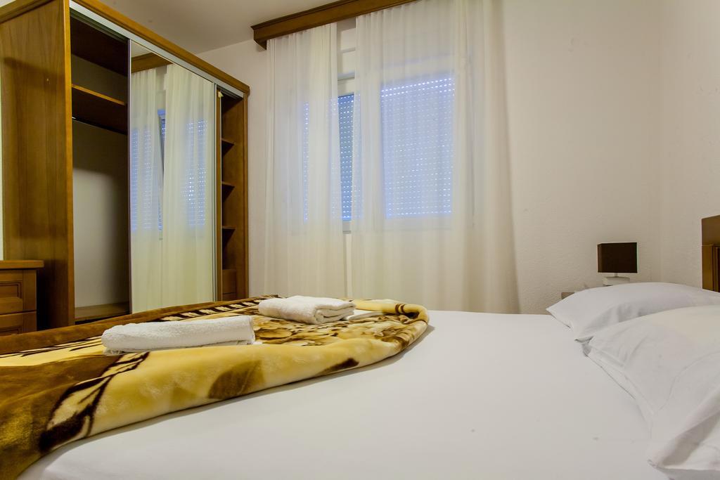Apartments Ljubica Herceg Novi Zimmer foto