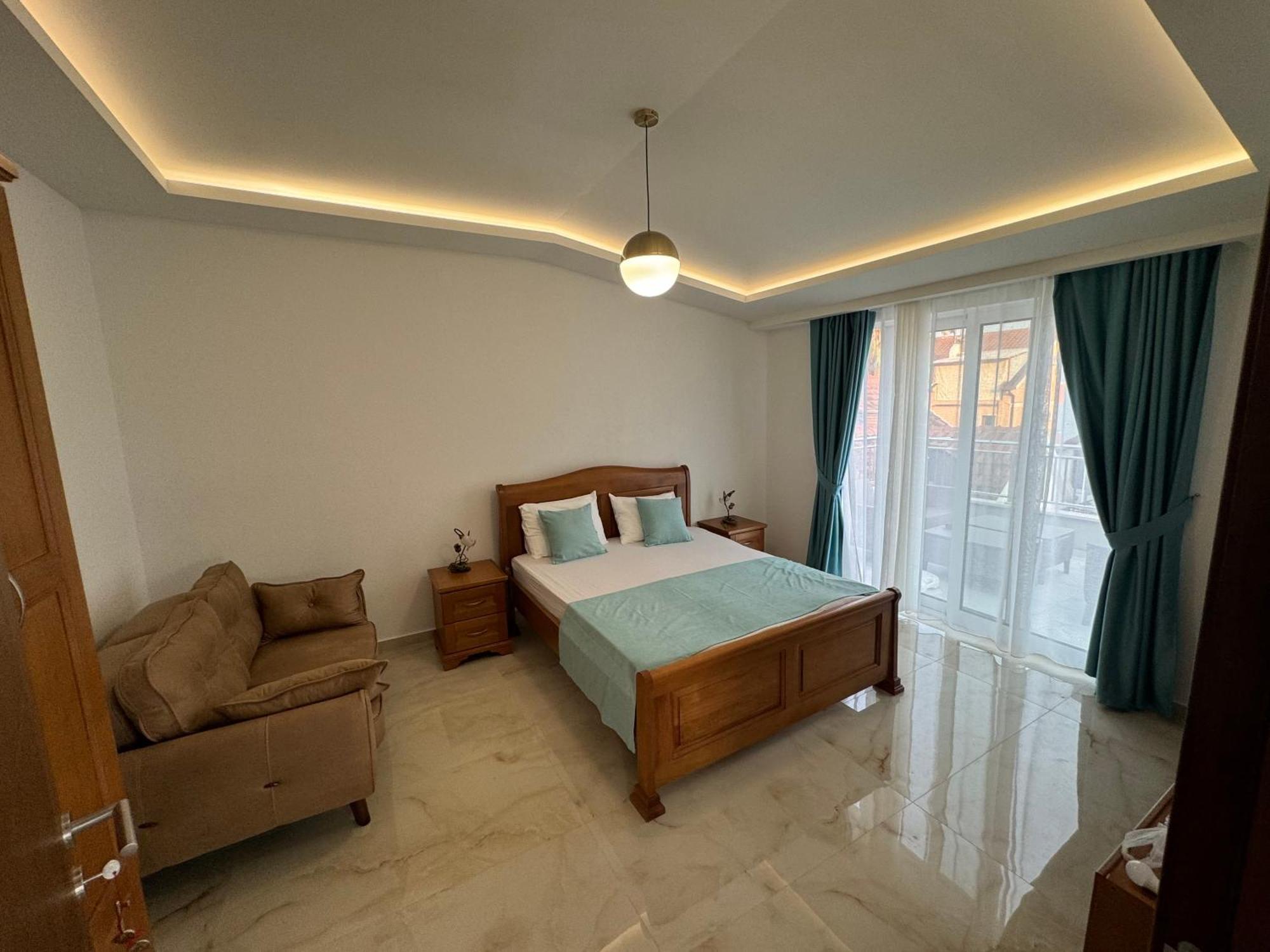 Apartments Ljubica Herceg Novi Exterior foto
