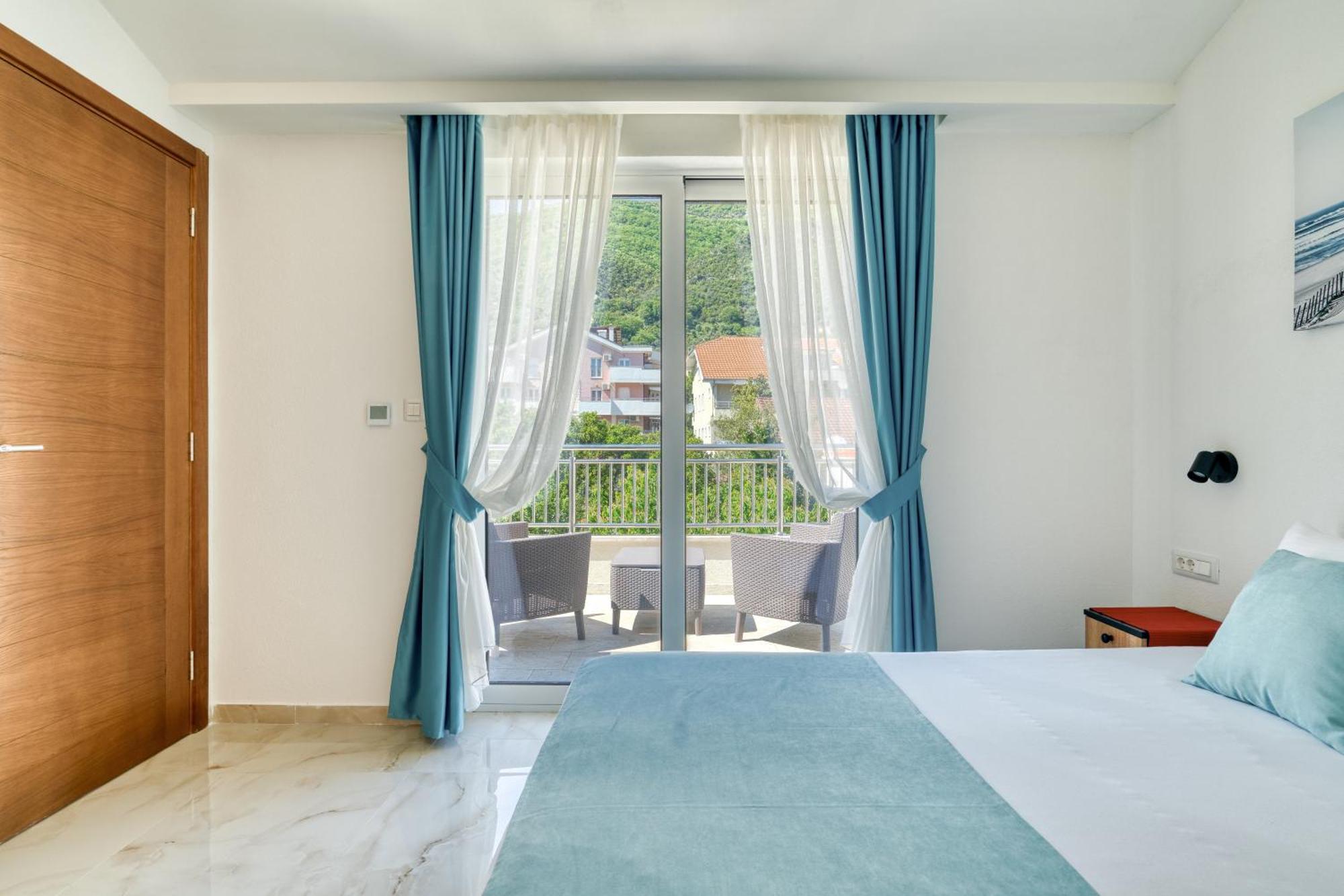 Apartments Ljubica Herceg Novi Exterior foto