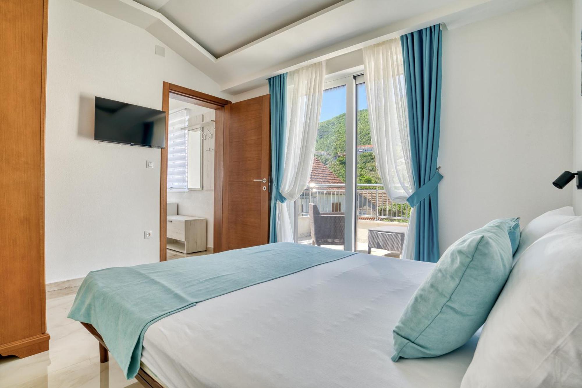 Apartments Ljubica Herceg Novi Exterior foto
