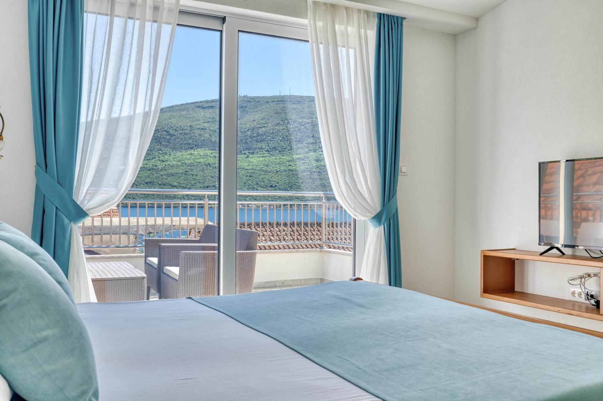 Apartments Ljubica Herceg Novi Exterior foto